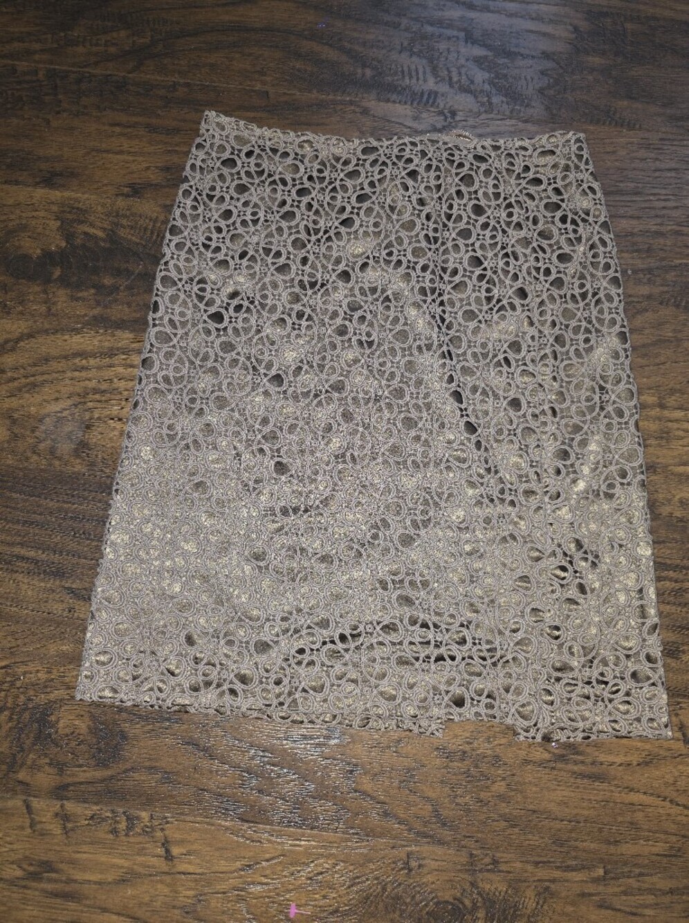 Jones New York Metallic Gold Lace Pencil Skirt